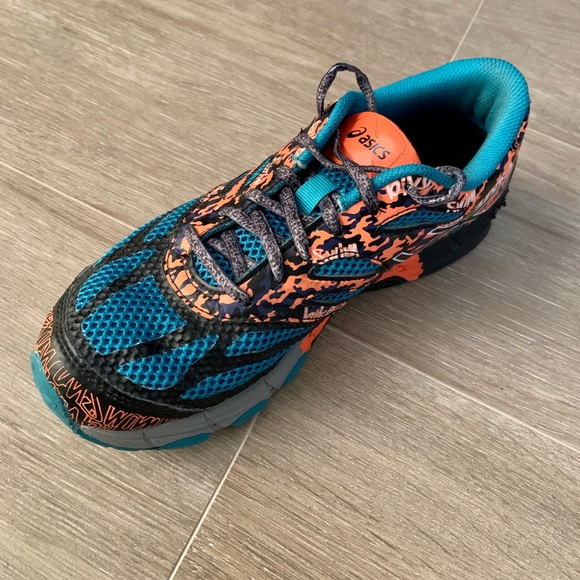 ASICS sneakers - Picture 3 of 3